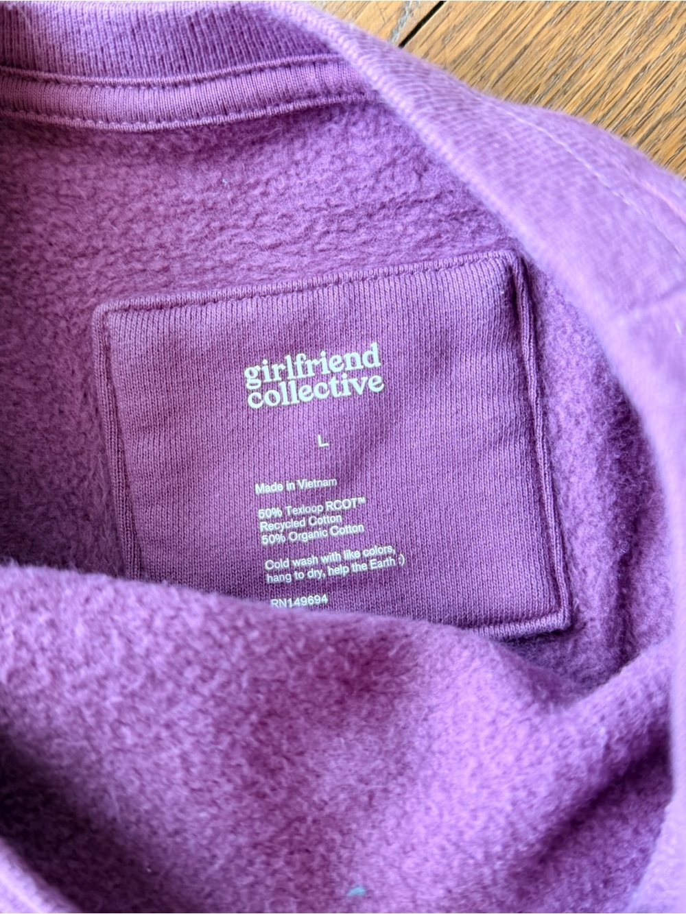 girlfriend collective purple cropped crewneck sweatshirt - Picture 2 of 2